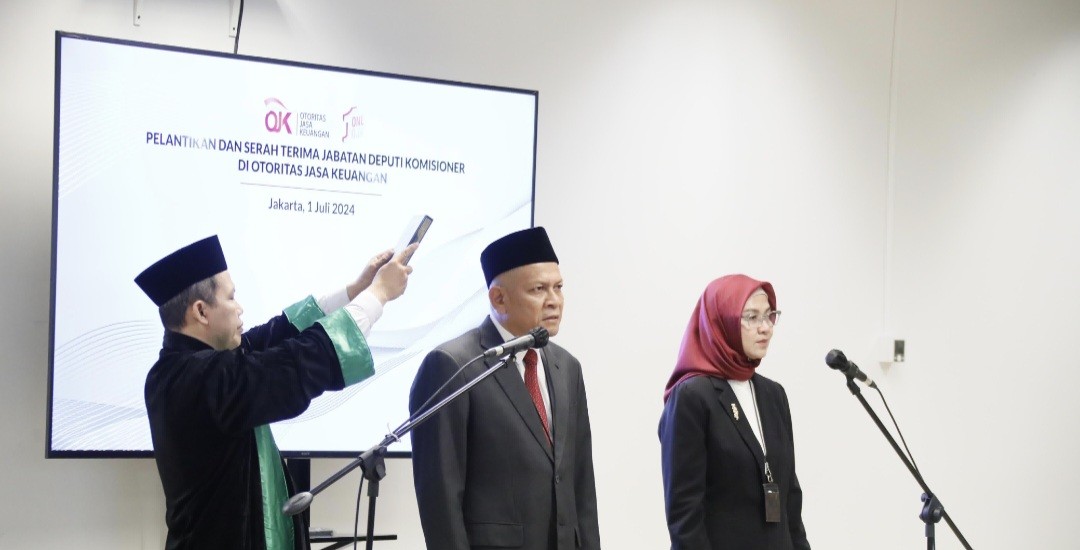 OJK Lantik Dua Pejabat Setingkat Deputi Komisioner Hari Ini (FOTO:Dok OJK)