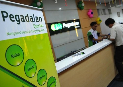 Cek Tabel Angsuran Gadai AJB di Pegadaian. (Foto: MNC Media)    