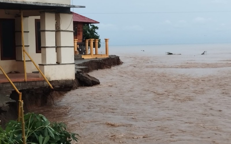 Indonesia Sudah Masuk Periode La Nina, BNPB Minta Warga Waspada Potensi Banjir  (FOTO:MNC Media)