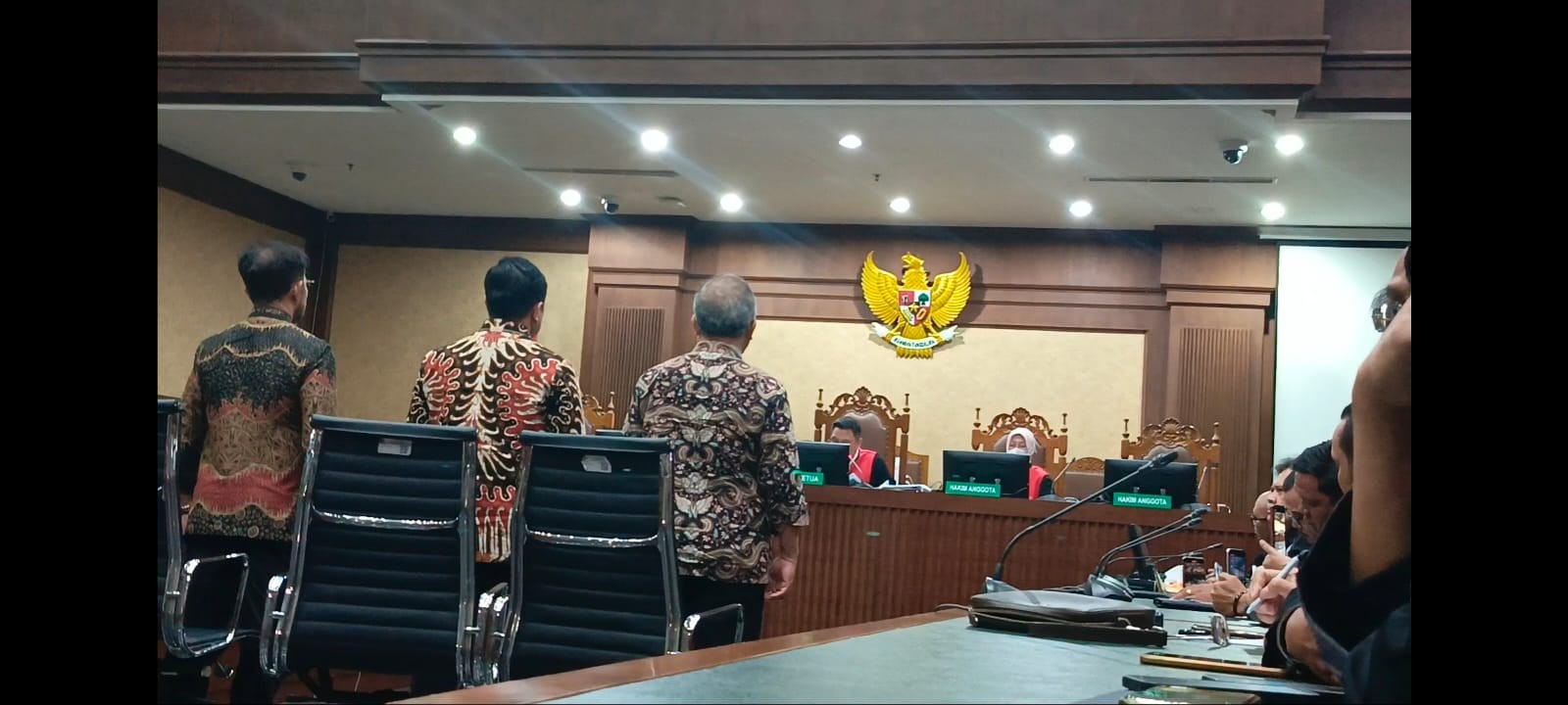 Tok, Syahrul Yasin Limpo (SYL) Divonis 10 Tahun Penjara dan Denda Rp300 Juta. (Foto: Nur/MNC Media)