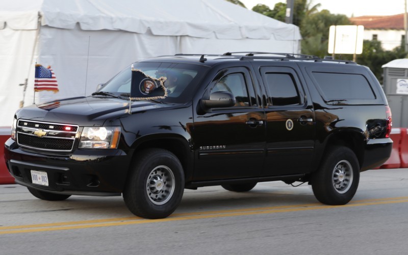 Chevrolet Suburban Limousine Edition (The War Zone)