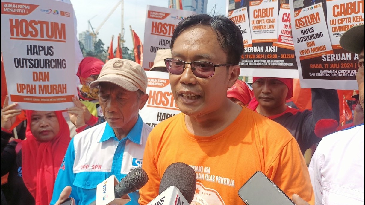 Buruh Desak Pemerintah Cabut Permendag 8/2024: PHK Masih Terus Terjadi. (Foto Felldy/MPI)