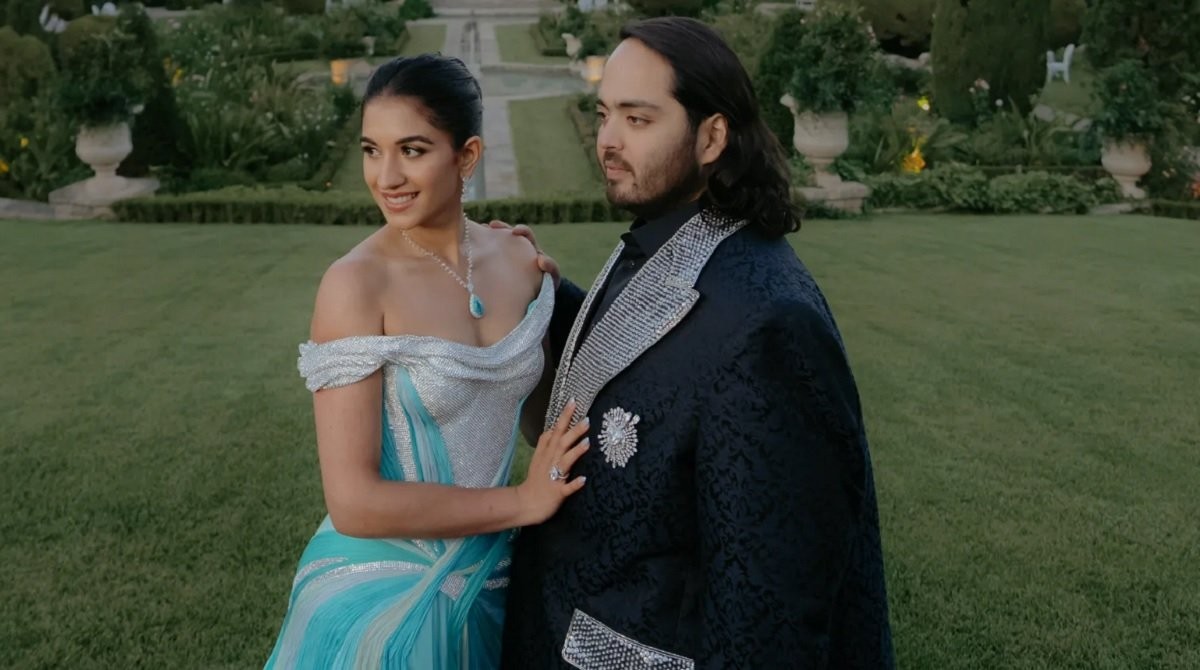 Intip Spesifikasi Jam Tangan Emas Anant Ambani untuk Groomsmen Seharga Miliaran Rupiah. (Foto: MNC Media)