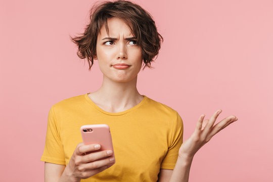 Kenapa Akun DANA Tidak Bisa Login? Ternyata Ini Biang Keroknya. (Foto: Adobestock)   