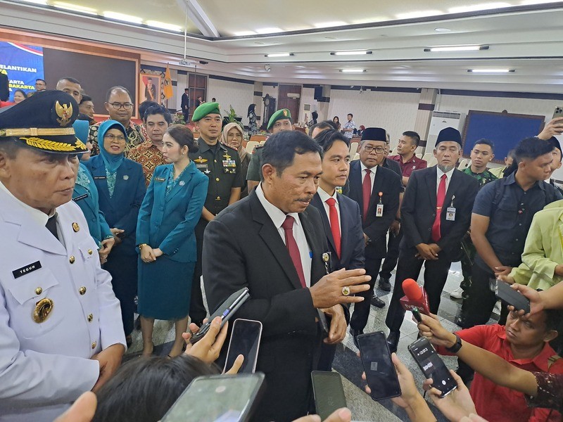 Gantikan Gibran, Teguh Prakosa Resmi Dilantik Jadi Wali Kota Solo (foto: MNC Media)
