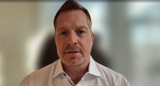 CEO CrowdStrike Minta Maaf atas Gangguan TI Global, Janji Segera Pulihkan Sistem. (Foto: Yahoo Finance)