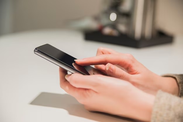 Cara Login DANA Jika Kartu Hilang, Apakah Bisa? (Foto: Freepik)     