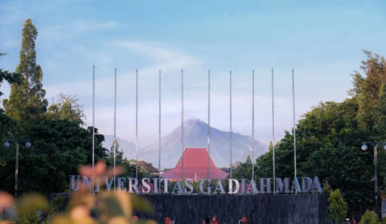 Kisah Pantang Menyerah Alfin Syadad yang Diterima Masuk UGM tanpa Tes. (Foto: UGM)