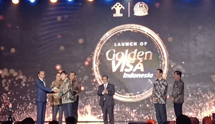 Jokowi Beri Golden Visa ke Pelatih Timnas Shin Tae-yong (FOTO:Dok Ist)
