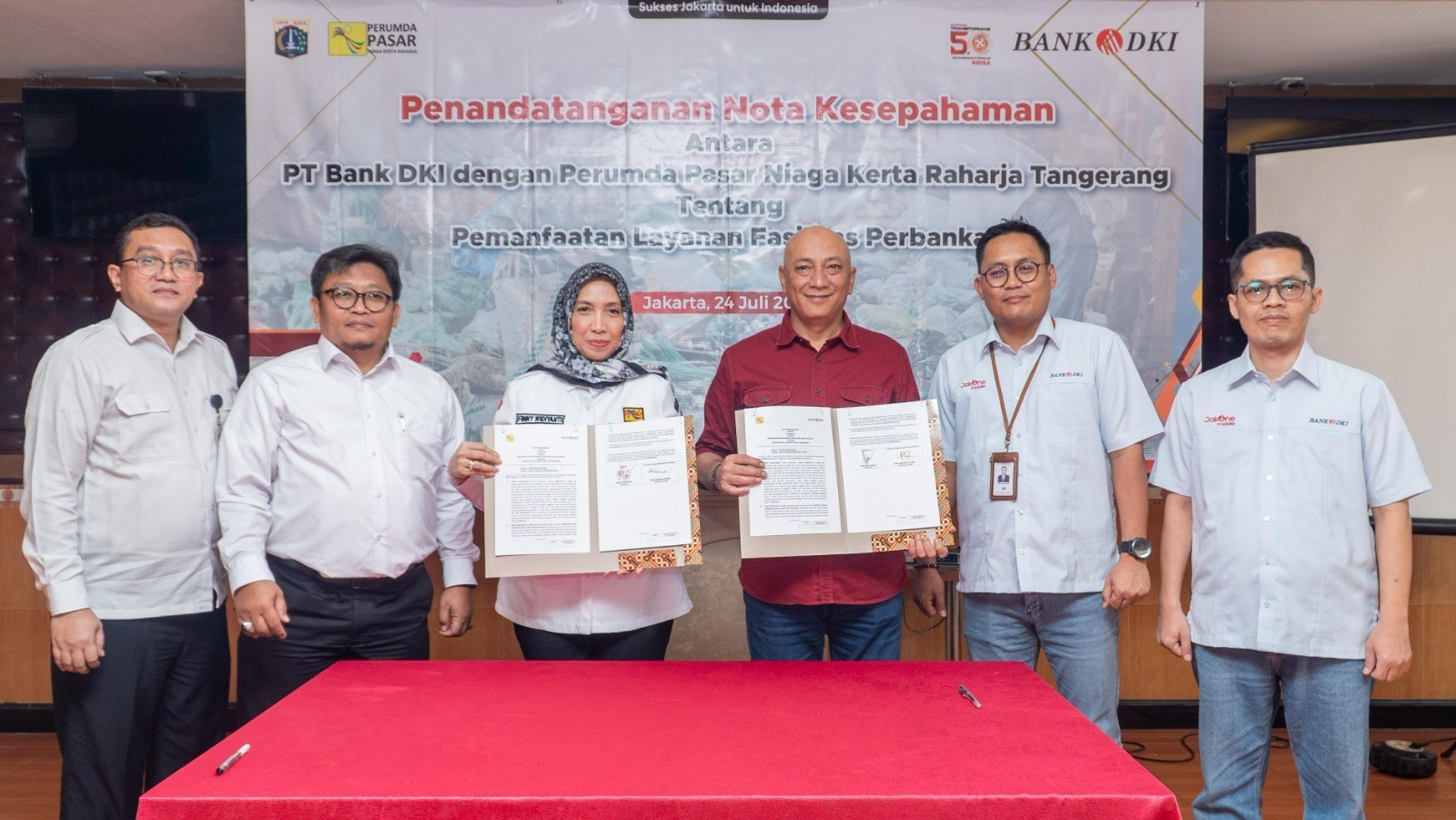 Dukung Pengembangan Ekosistem Pasar Tradisional, Bank DKI Lakukan Ini (foto: MNC media)