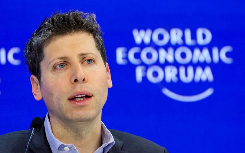 Selain Shin Tae-yong, CEO OpenAI hingga Bos Boeing Punya Golden Visa RI. (Foto: Reuters)