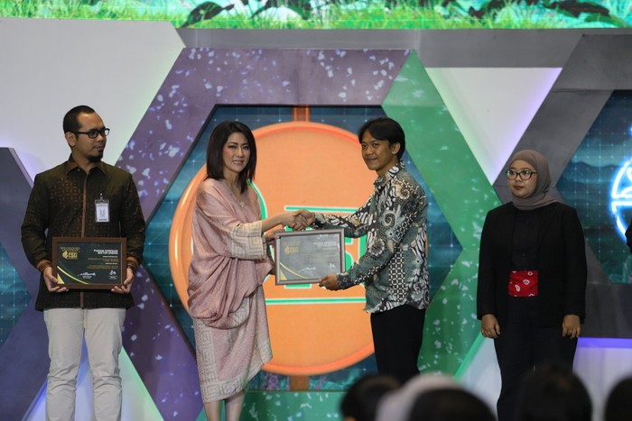 Berdayakan Warga Lombok Tengah, Pertamina Patra Niaga AFT BIL Sabet Apresiasi IDX Channel ESG 2024 (foto: MNC media)