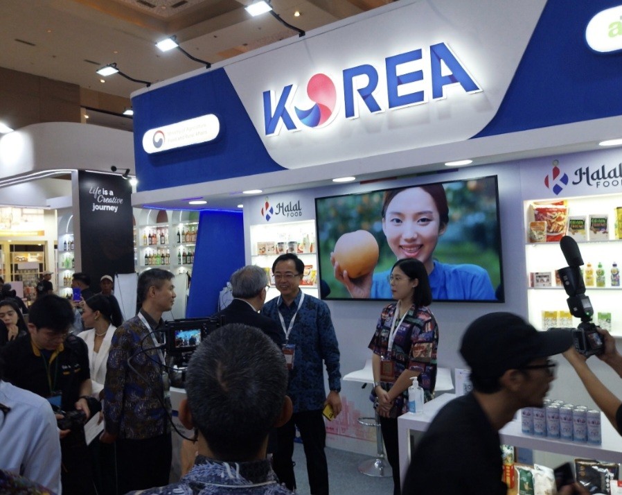 Bidik Pasar Indonesia, K-Halal Food Raih Kontrak USD2,11 Juta di Ajang FHI 2024 (FOTO:Dok Ist)