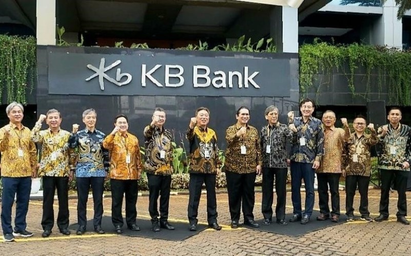 KB Bank menggaet tiga ekosistem bisnis mulai dari mobil listrik, agrikultur hingga kesehatan untuk meningkatkan pertumbuhan bisnis. (Foto: dok KB Bank)