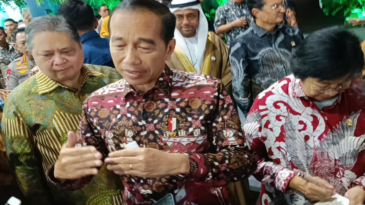 Jokowi Janjikan Bonus untuk Dua Atlet Peraih Emas Olimpiade Paris. (Foto: MNC Media)