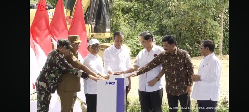 Jokowi: Groundbreaking Kantor BCA Tunjukkan Investasi di IKN Menguntungkan. (Foto: MNC Media)