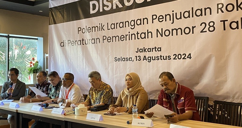 Rugi Rp21 Triliun, Pengusaha Kompak Protes Larangan Jual Rokok Eceran (foto fadli)