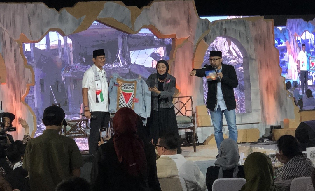 Jaket Denim Sandiaga Dilelang Rp150 Juta untuk Warga Palestina (FOTO:Dok Ist)