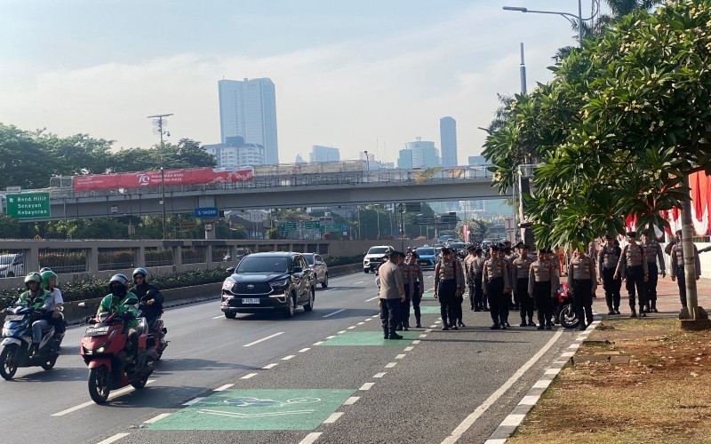 Kapolres Metro Jakarta Pusa memerintahkan jajarannya untuk tidak menggunakan peluru tajam saat pengamanan demo di DPR/MPR.(Ari Sandita/MPI)