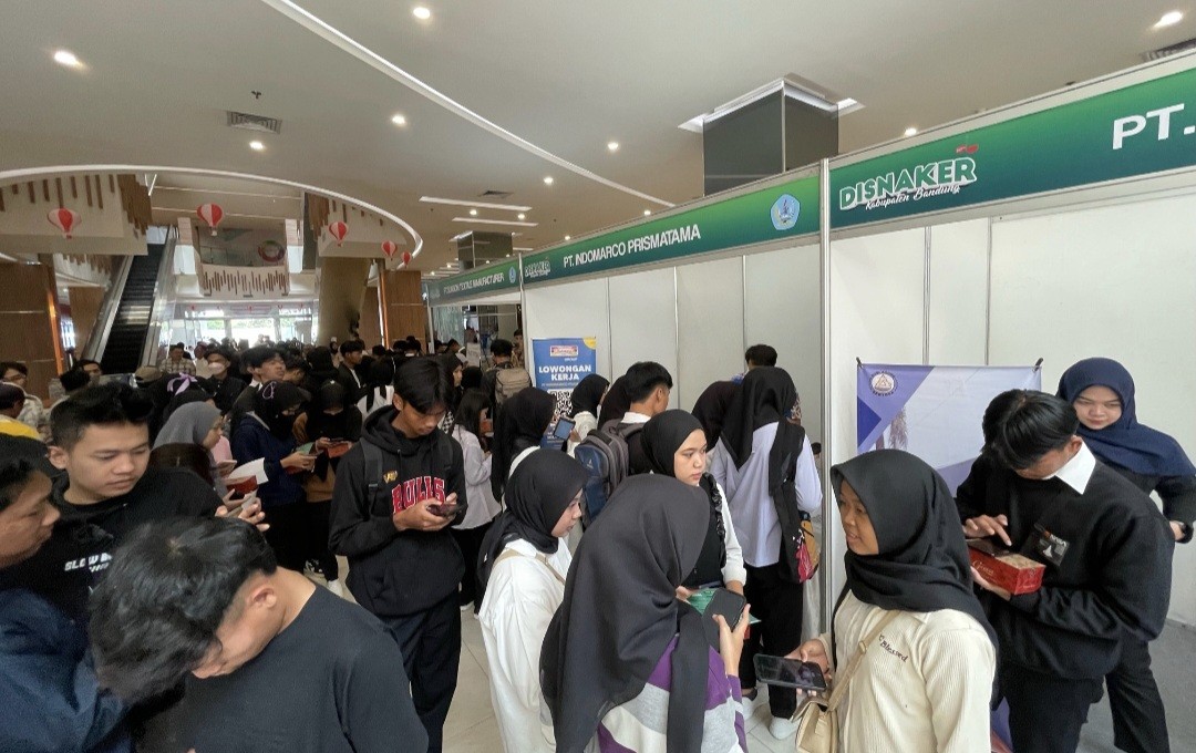 Bantu Turunkan Angka Pengangguran, Disnaker Kabupaten Bandung Gelar Job Fair ke-10 (FOTO:Dok Ist)