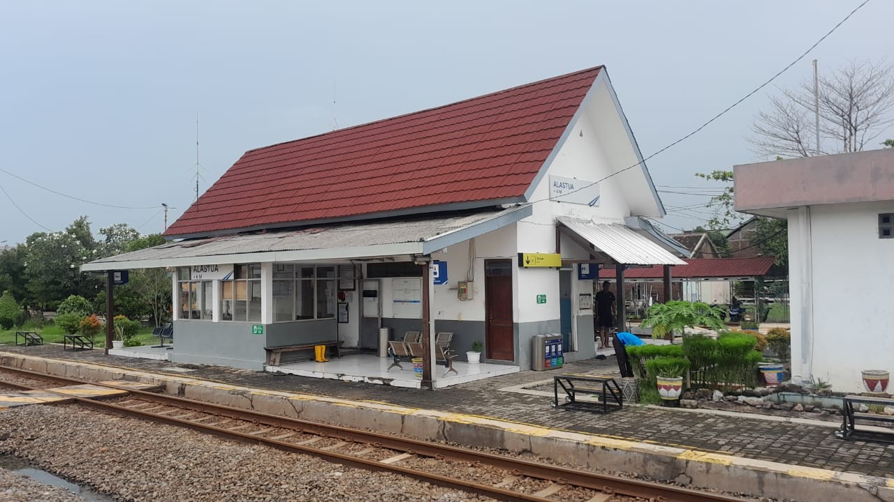 KAI Daop 4 Semarang Tambah Pemberhentian di Stasiun Alastua untuk KA Banyubiru. (Foto: MNC Media)
