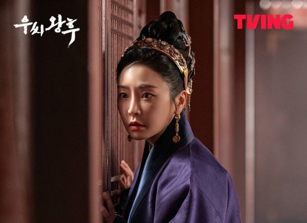 Ini Tempat Nonton Resmi Film Queen Woo Sub Indo, Hindari Streaming di LK21 dan Dramaqu Ilegal. (Foto: MNC Media)