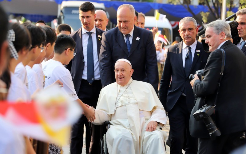 Indonesia Expresses Condolences over Passing of Pope Francis. (Photo: Inews Media Group/Arif Julianto)