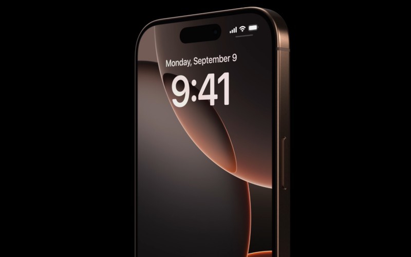 iPhone 16