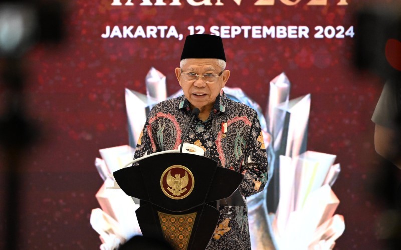 Wakil Presiden Ma'ruf Amin berharap seluruh penduduk yang bekerja masuk dalam program jaminan sosial ketenagakerjaan. (Foto: Dok. Setwapres)