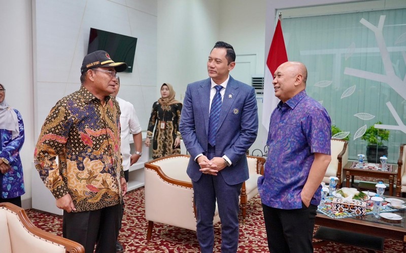 Menteri ATR/BPN Agus Harimurti Yudhoyono atau AHY membeberkan materi Sidang Kabinet Paripurna.