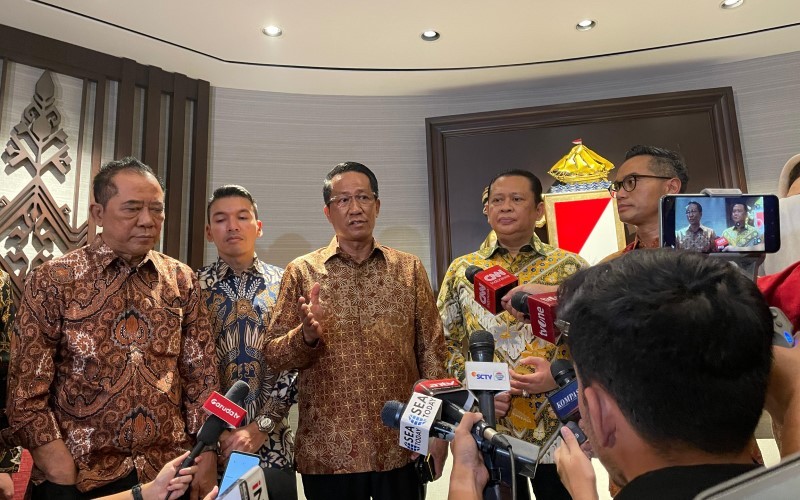 Menkumham Supratman Andi Agtas menghadiri jumpa pers yang digelar Kadin Indonesia versi Anindya Bakrie. (Foto: MNC Media)