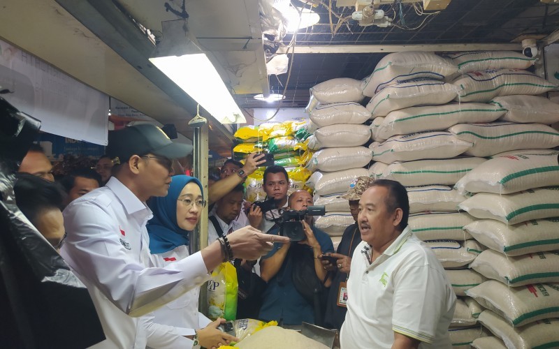 Situasi pasar sesaat gempa bumi M 4,9 Kabupaten Bandung, terjadi (Ferry Bangkit R/MPI)