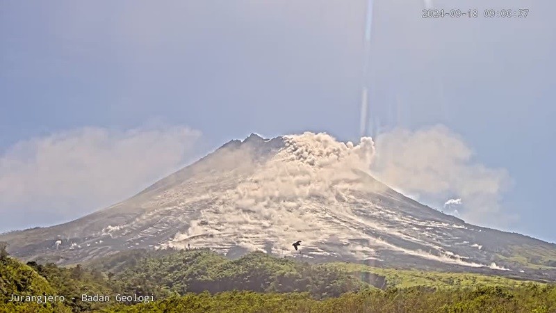 Gunung Merapi Kembali Meletus, Semburkan Awan Panas Sejauh 1,1 Km (foto dok ist)