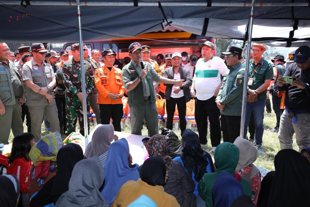 BNPB Salurkan 23 Jenis Barang untuk Pemulihan Pascagempa Kabupaten Bandung. (Foto: Dok. BNPB)