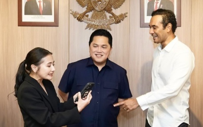 Menteri BUMN Erick Thohir menggelar rapat bersama sejumlah insan perfilman nasional yang tergabung dalam Komite FFI 2024. (Foto: IG @erickthohir)