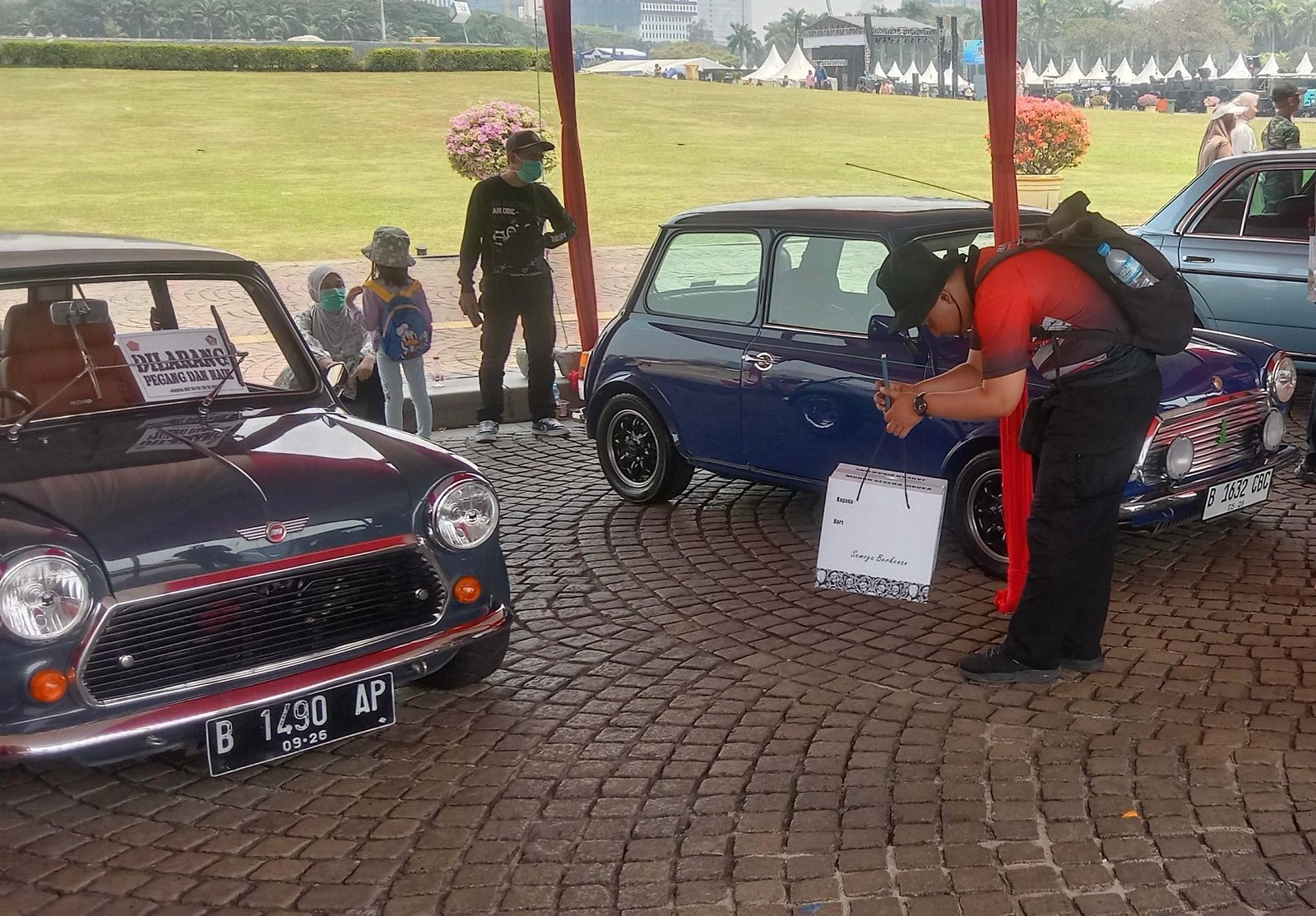 460 Mobil Klasik dan Moge Ramaikan Pesta Rakyat HUT Ke-79 TNI di Monas. (Foto: Wiwie/MNC Media)