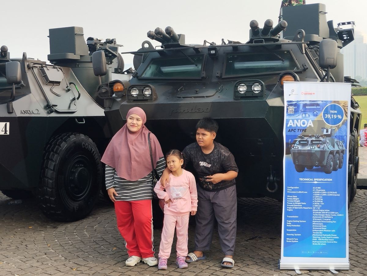 TNI menyiapkan 1.000 alutsistas saat puncak HUT ke-79 TNI di Monas, Jakpus.  (MNC Media)