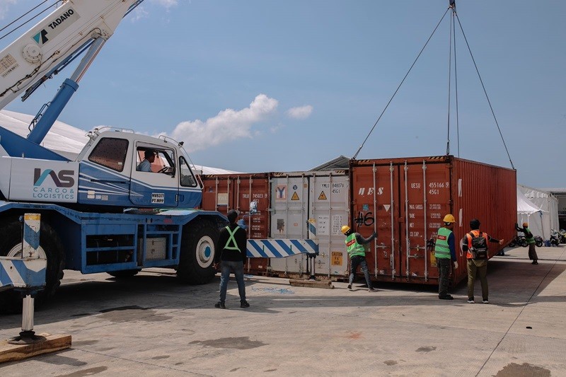 18 Kontainer Logistik MotoGP 2024 Sudah Tiba di Sirkuit Mandalika (foto ist)