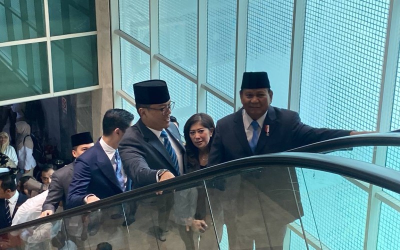 Menhan Prabowo Subianto menghadiri rapat kerja bersama Komisi I DPR RI di Kompleks Parlemen, Senayan, Jakarta Pusat, Rabu (25/9/2024).