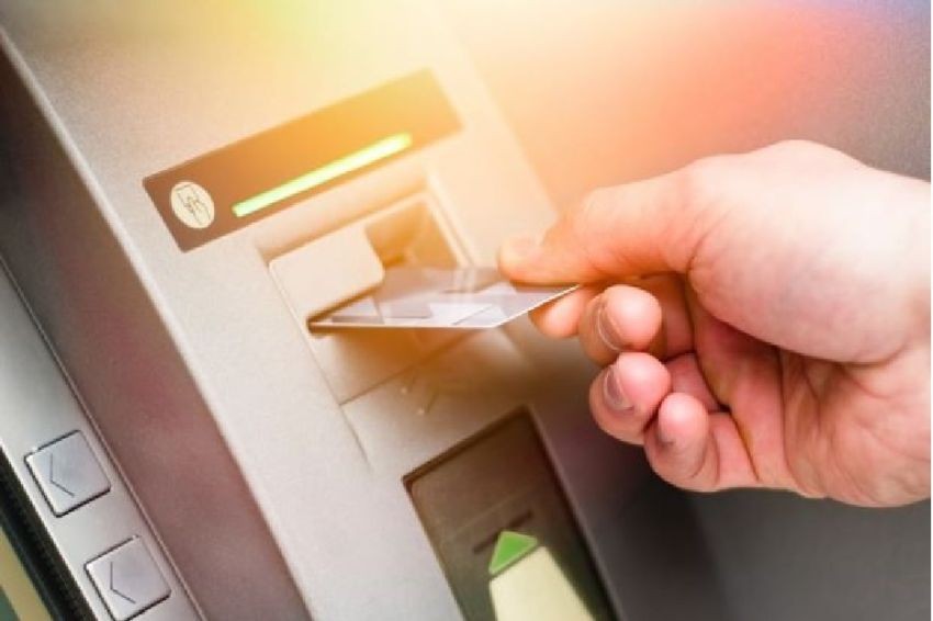 Cara Mengambil Uang di ATM yang Sudah Kedaluwarsa. (Foto: MNC Media)  