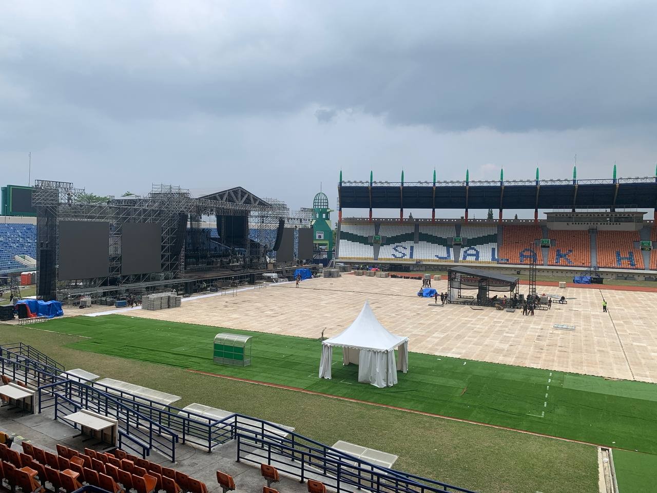 Konser Sheila On 7 di Stadion Si Jalak Harupat Resmi Kantongi Izin Keramaian. (Foto Agi Ilman/MPI)