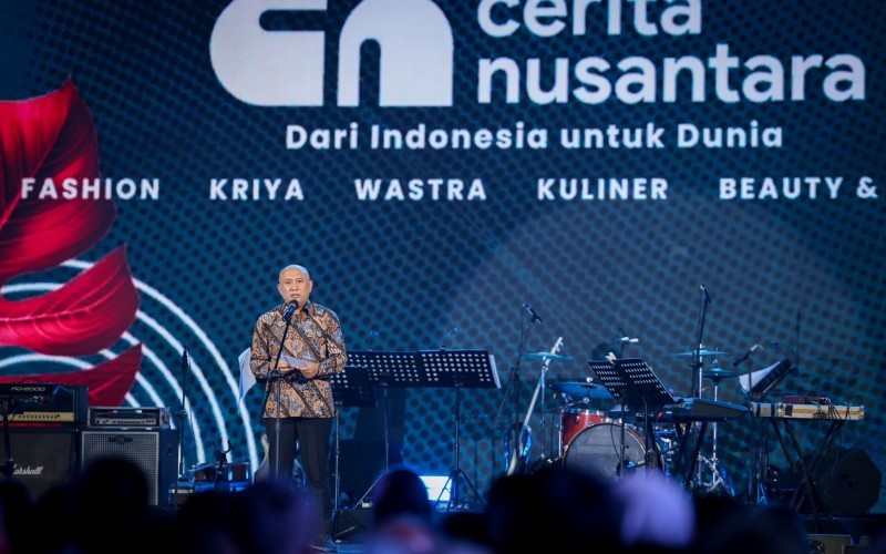 MenKopUKM Teten Masduki menekankan pentingnya strategi yang tepat dalam memperkenalkan produk lokal Indonesia ke pasar global. (KemenkopUKM)