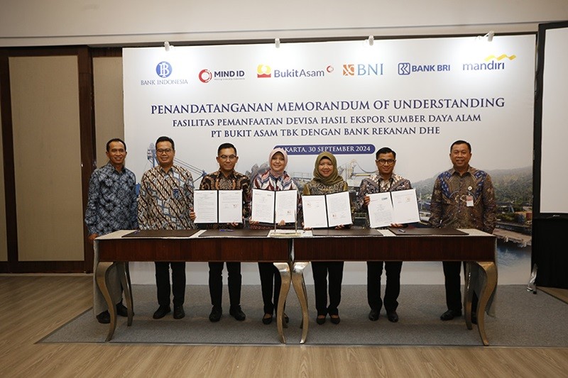 PTBA dan Tiga Bank BUMN Teken MoU Pemanfaatan Devisa Hasil Ekspor (foto dok web ptba)