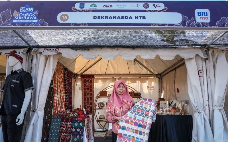 BRI turut mendukung penuh perhelatan MotoGP Mandalika 2024 melalui pemberdayaan UMKM. (Foto: Dok. BRI)
