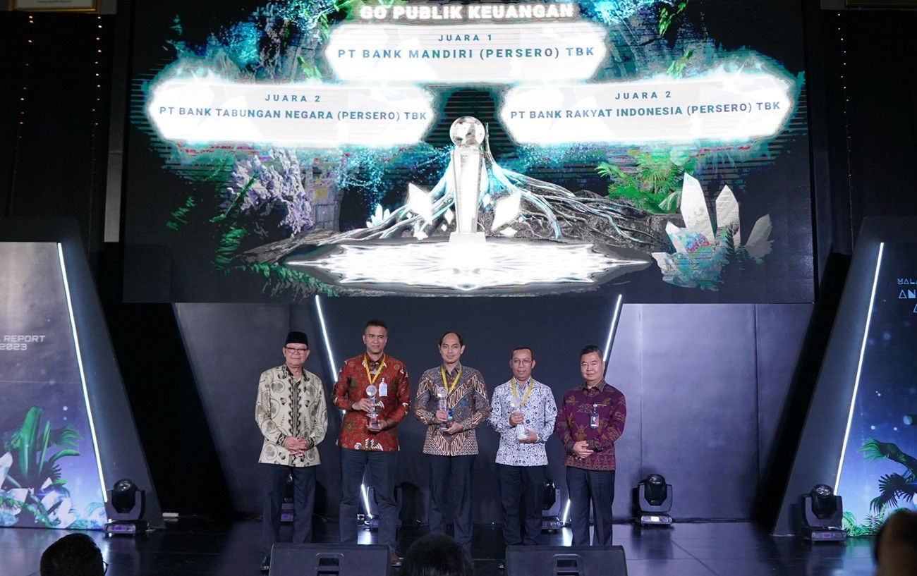 Bank Mandiri Kembali Sabet Juara 1 Perusahaan Go Publik Keuangan Annual Report Award (ARA) 2023. (Foto Bank Mandiri)
