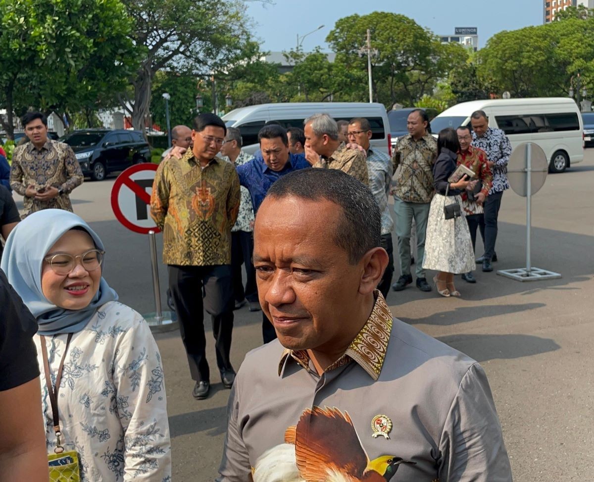 Bahlil, Rosan, hingga Boy Thohir Bertemu Jokowi di Istana, Bahas Apa? (Foto: Raka/MNC Media)