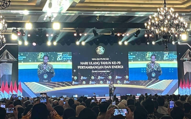 Presiden Jokowi melarang Indonesia untuk mengekspor bahan mentah yang justru akan dinikmati oleh negara-negara lain. (Atikah Umiyani/MPI)