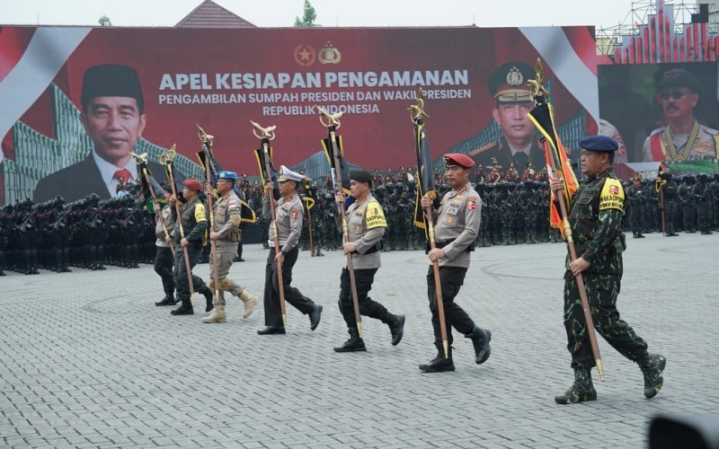 Presiden Jokowi akan memberikan serta menganugerahkan tanda kehormatan kepada tujuh satuan kerja di Polri.