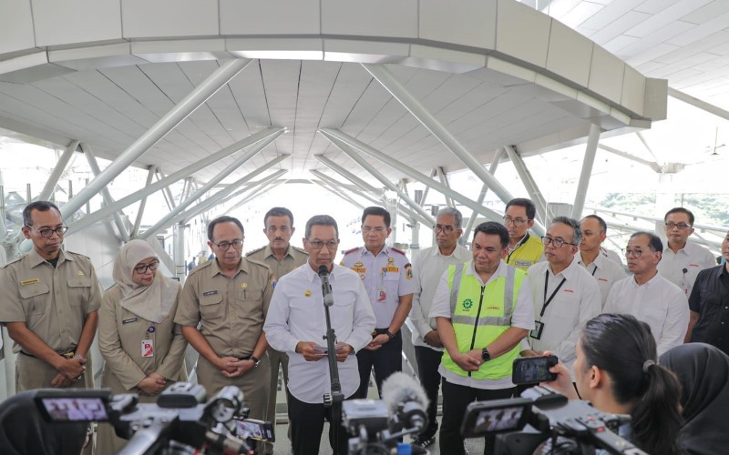 Pemerintah Provinsi DKI Jakarta terus mengebut pembangunan LRT Jakarta Fase 1B yang menghubungkan Velodrome-Manggarai. (Foto: Dok. Jakpro)