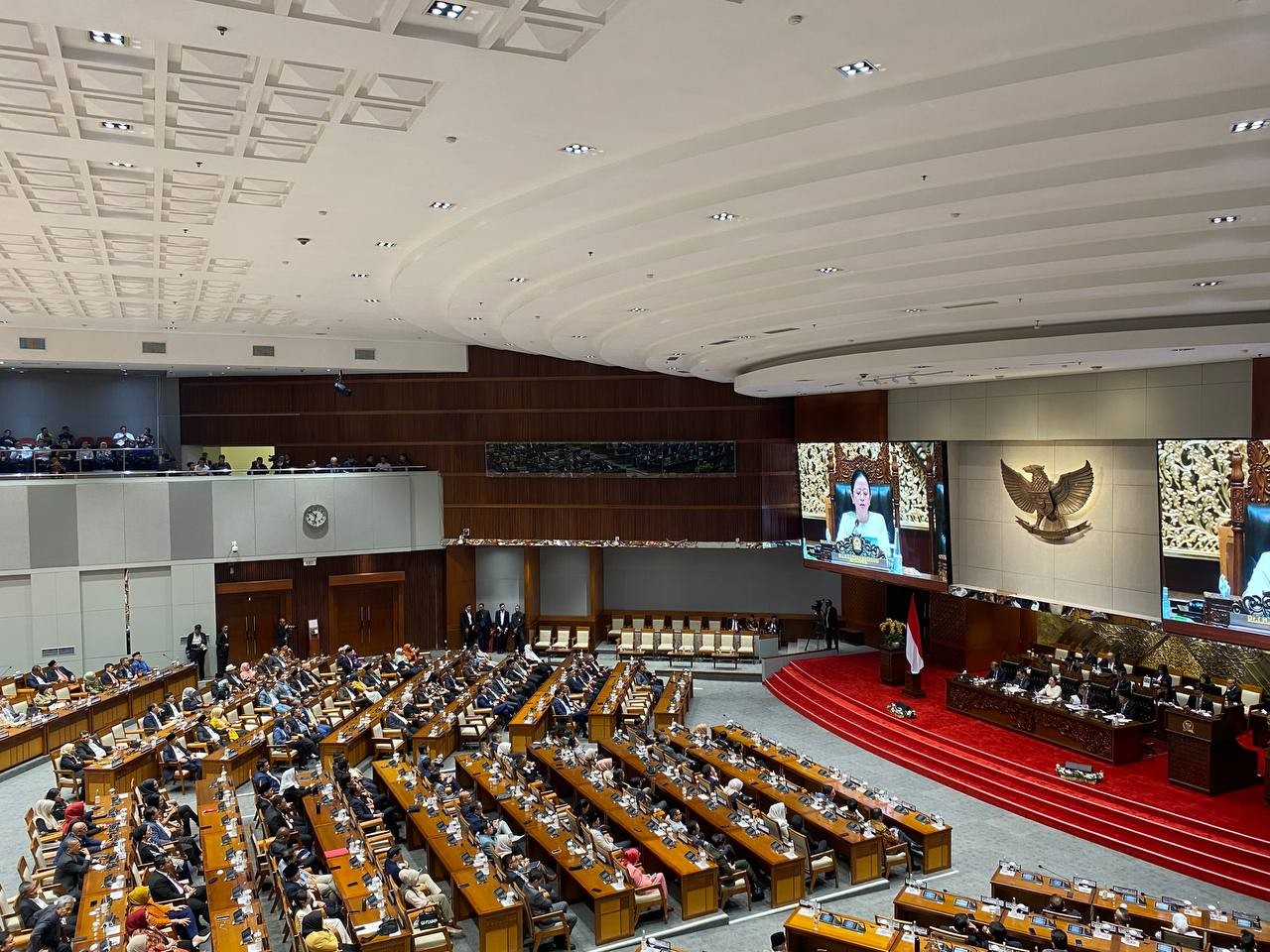 Jokowi Copot Budi Gunawan, DPR akan Bentuk Tim Pengangkatan Kepala BIN Baru (FOTO:Dok Ist)